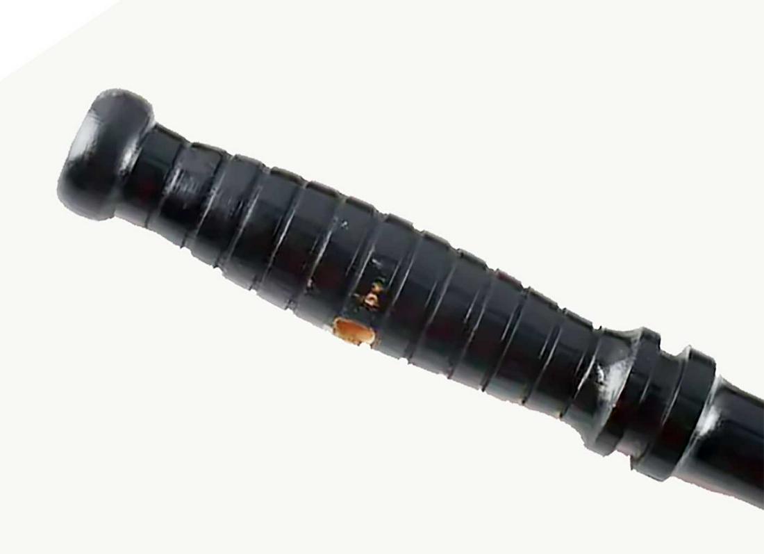GERMAN WW2 POLICE RUBBER TRUNCHEON: GERMAN WW2 POLICE RUBBER TRUNCHEON - GUMMIKNUTTEL German police "Gummiknuttel" or hard rubber truncheon/batton. Used by different police branches during III Reich and Weimar Republic. SIZE: 22 inches