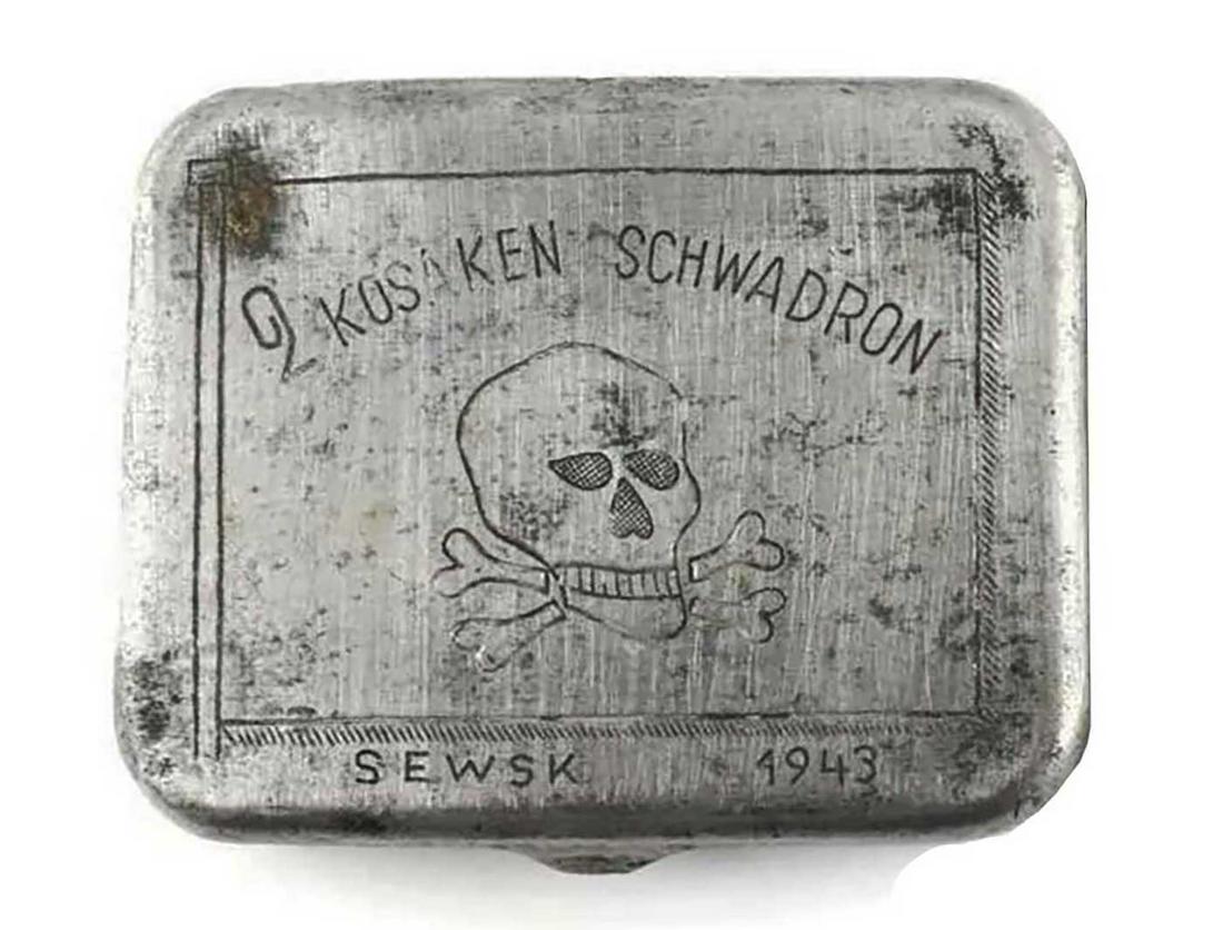 GERMAN WW2 RUSSIAN VOLUNTEER CIGARETTE CASE (1 of 5)