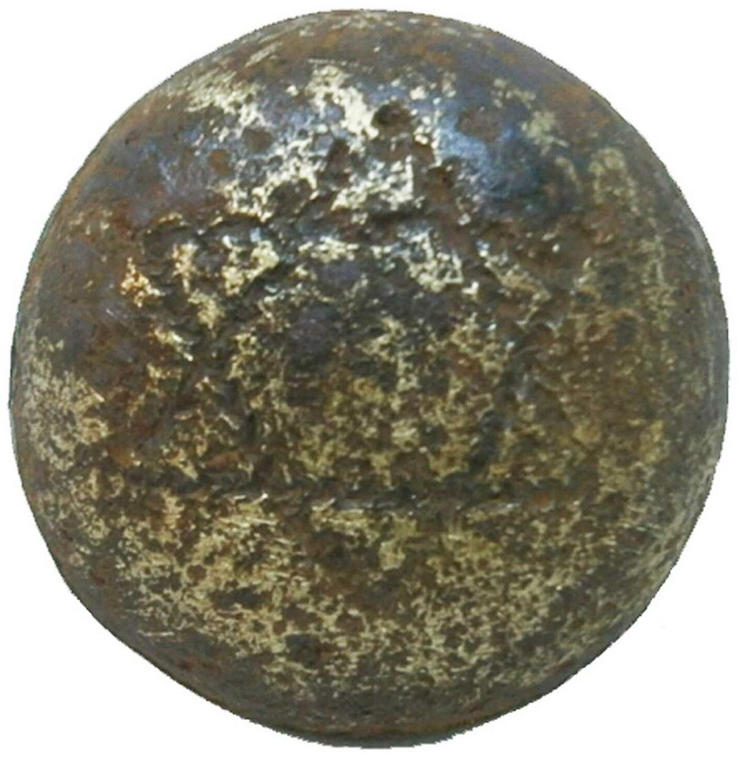 JEWISH WW2 BUTTON w. STAR of DAVID, 1941: JEWISH WW2 BUTTON with STAR of DAVID from LITZMANNSTADT in POLAND, 1941 Engraving is done using old technique - please look at the images. CONDITION: The item is described to the best of our knowledge