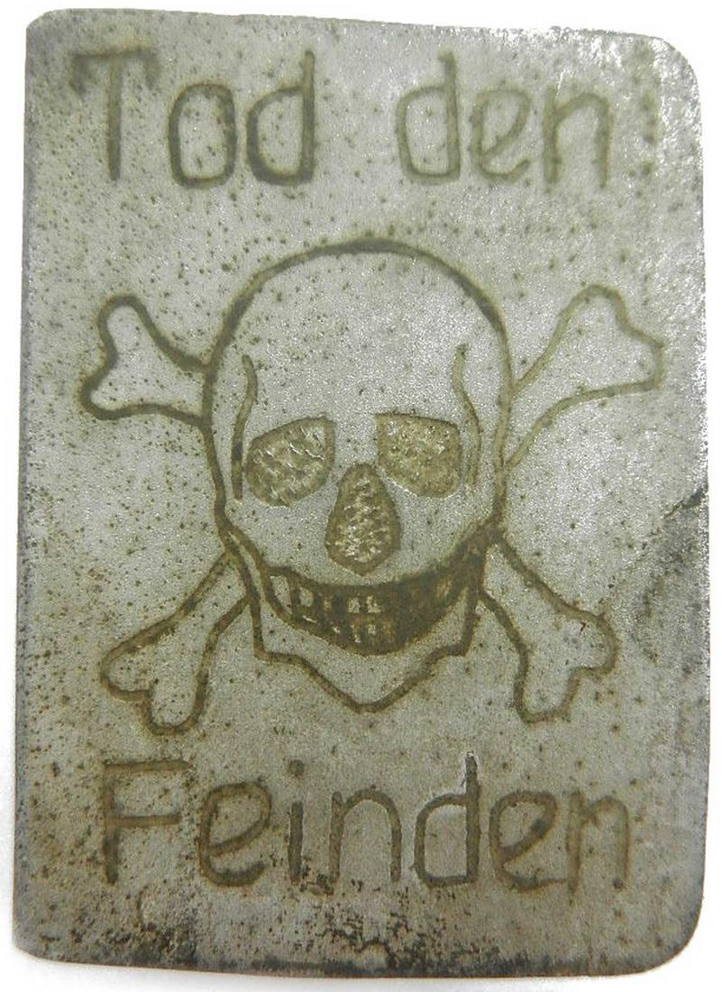 GERMAN WW2 CLIP for MATCHES w. SKULL & BONES: GERMAN WW2 CLIP for MATCHES with SKULL and BONES, 1941 Trench art. The item has an Inscription in German: Tod den Feinden. From real old collection! The item is for historic museum or private collecti