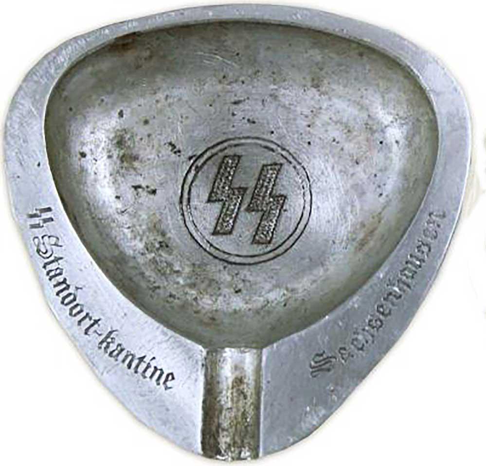 GERMAN WW2 ASHTRAY fr. KZ SACHSENHAUSEN, 1942: EXTREMELY RARE GERMAN WW2 ASHTRAY from KZ SACHSENHAUSEN, 1942 Ashtray has an Inscription in German and rune. The item is bought from a famous USA auction - the authenticity of the item has been confir