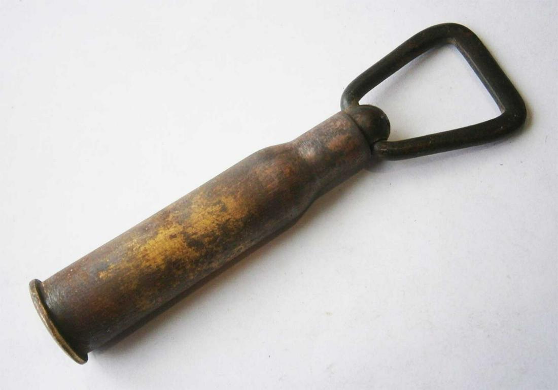 GERMAN WW1 LAVALIERE fr. SHELL ROUND CARTRIDGE: GERMAN WW1 LAVALIERE from SHELL ROUND CARTRIDGE Very collectible item. We are selling the collection of trench art items. This item was obtained from a large old collection in Europe. Please note: las