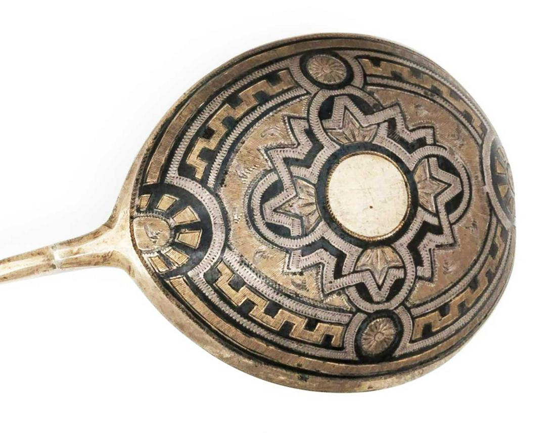 LARGE RUSSIAN IMPERIAL NIELLO SILVER SPOON (1 of 12)