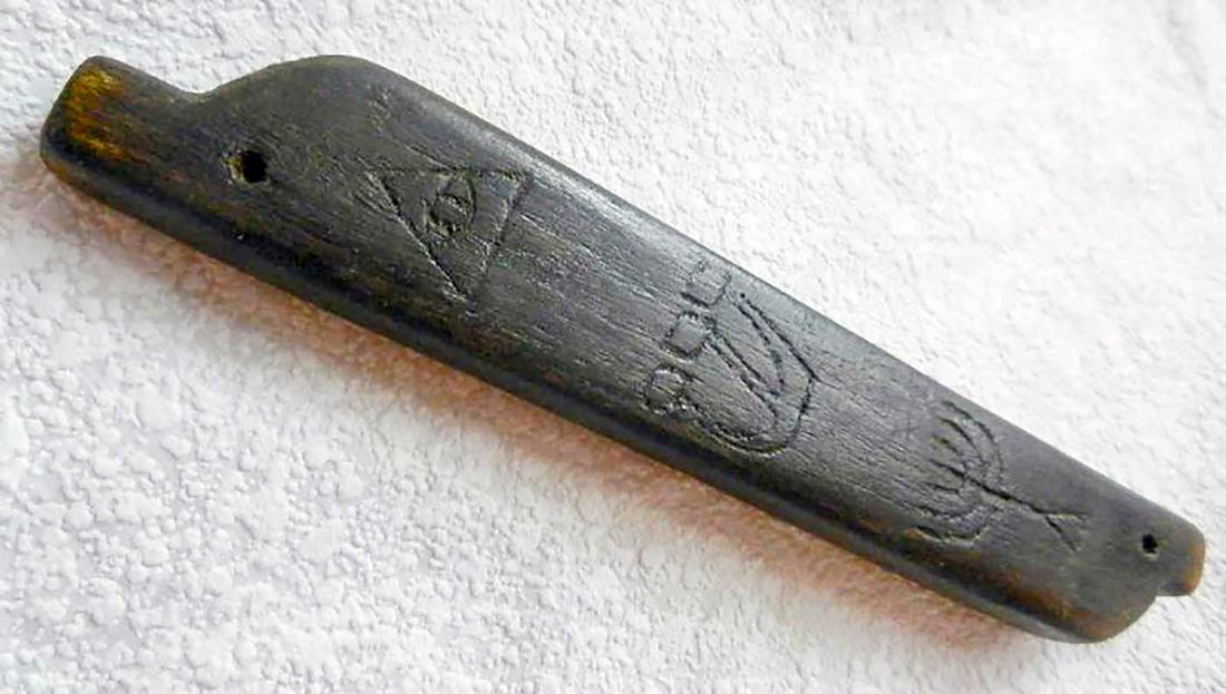 JEWISH WW2 MEZUZAH w. MENORAH, EYE of PROVIDENCE: JEWISH WW2 MEZUZAH with MENORAH, EYE of PROVIDENCE and SHIN SHADDAI from LITZMANNSTADT in POLAND From real old collection! The item is for historic museum or private collection. CONDITION: The item is
