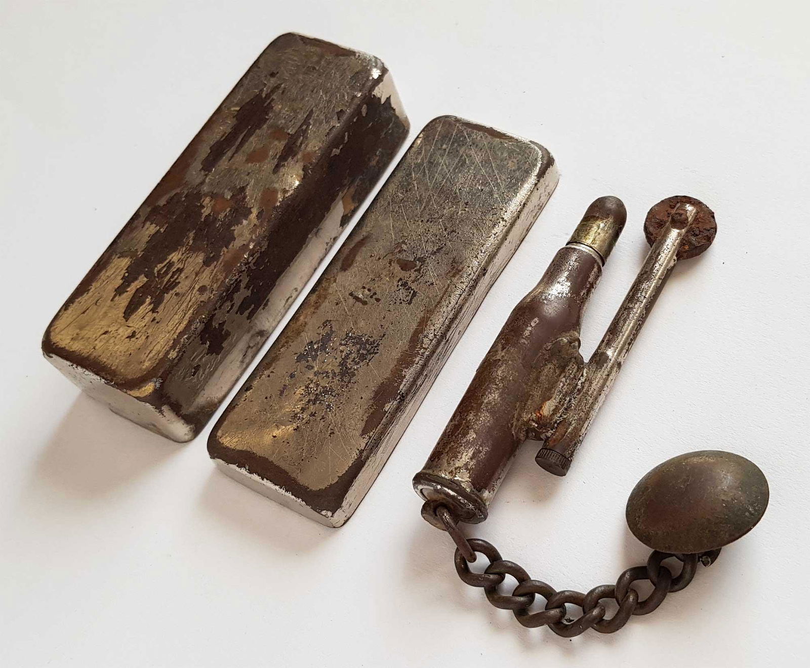 GERMAN WW2 LIGHTER in BOX, TRENCH ART (1 of 5)