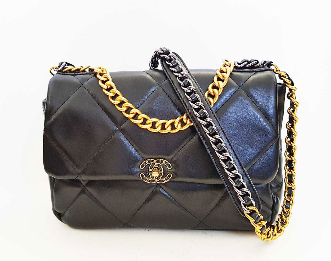 Harga chanel 19 bag cheap