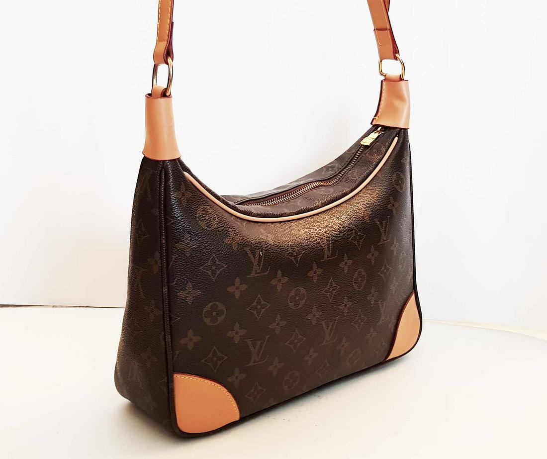 LOUIS VUITTON MONOGRAM BOULOGNE 30 (1 of 15)