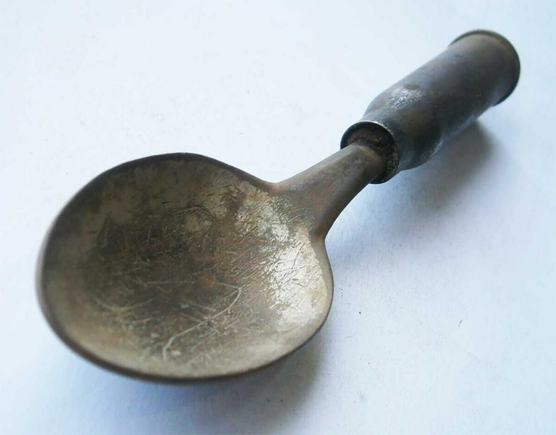 GERMAN WW2 SPOON from SHELL CARTRIDGE, TRENCH ART: RARE GERMAN WW2 SPOON from SHELL CARTRIDGE, 1916 Trench art. ESTIMATE PRICE: $20 - $60. HISTORY of SALES: Recently trench art fork sold on eBay for $180 - please see the screenshot. OFFER: If an item