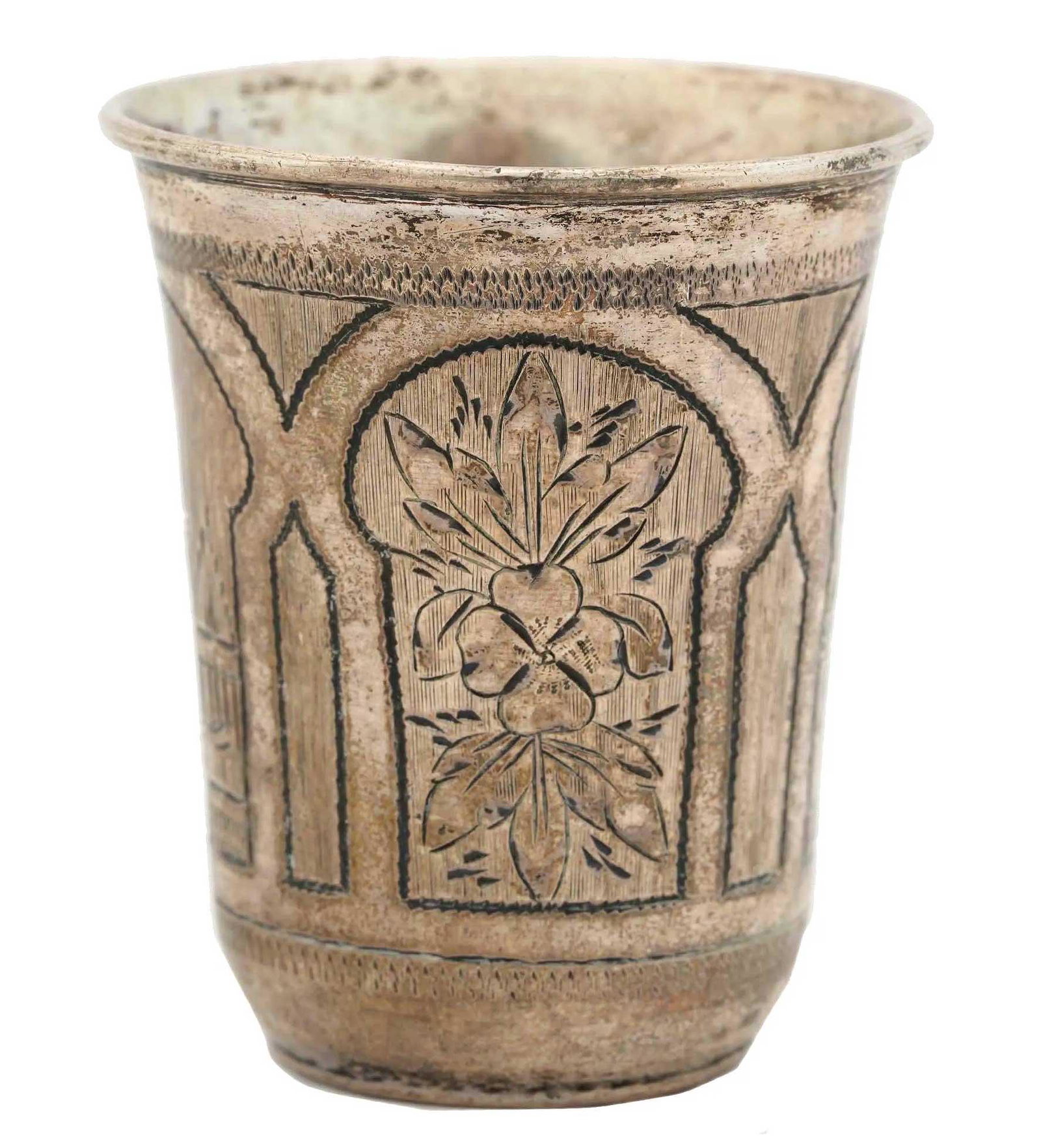 JEWISH SILVER KIDDUSH BEAKER, SHOT, CUP, 1877: RARE JEWISH SILVER KIDDUSH BEAKER, JUDAICA, SHOT, CUP, 1877 Russian silver kiddush beaker, cup. The exterior is adorned with etched village house view and floral patterns. HALLMARKS: Marked with a Sil