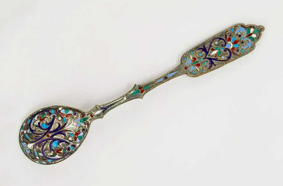 RUSSIAN SILVER ENAMELLED SERVING SPOON fr. CHRISTIES (1 of 13)