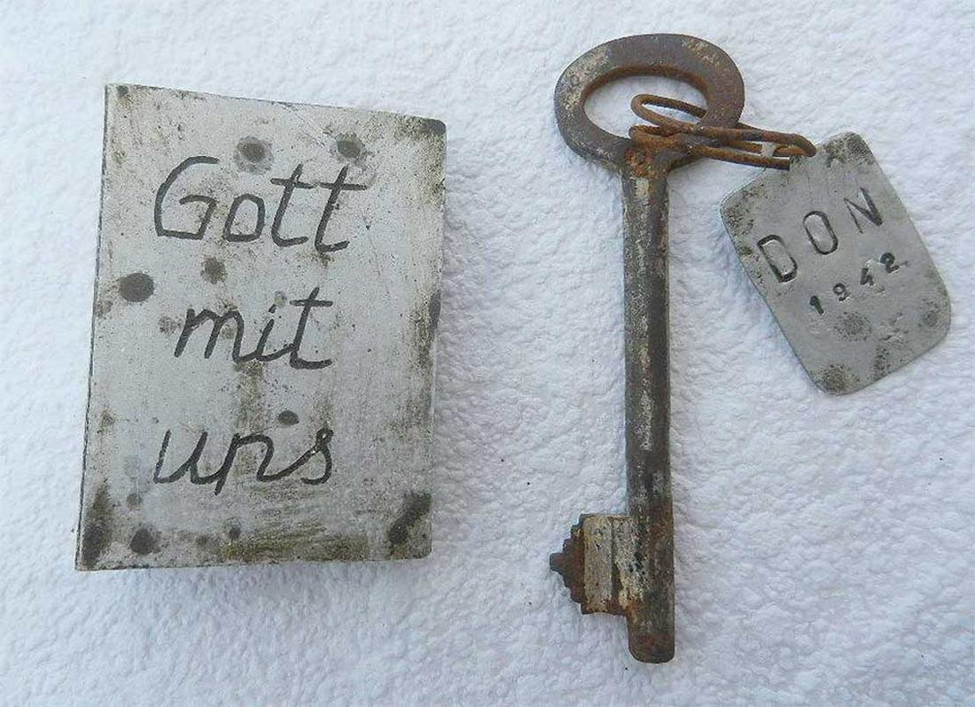 GERMAN WW2 KEY, VOLUNTEER DON COSSACK (1 of 10)