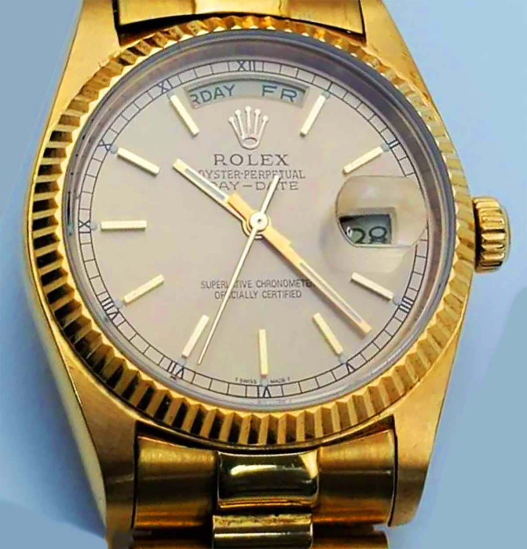 GENTELMEN's PRESIDENTIAL ROLEX 18k GOLD WATCH (1 of 16)