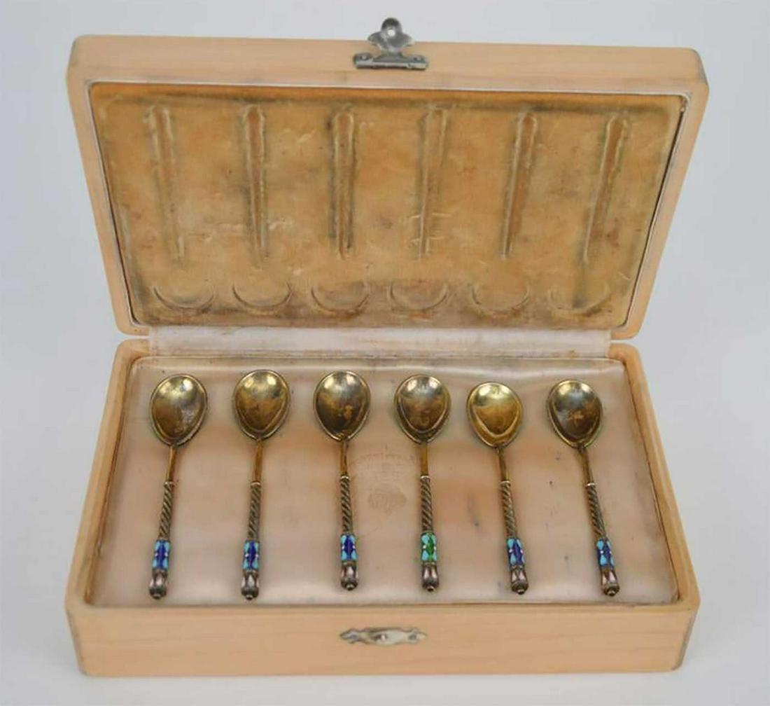 FABERGE - 6 RUSSIAN SILVER & ENAMEL SPOONS (1 of 14)