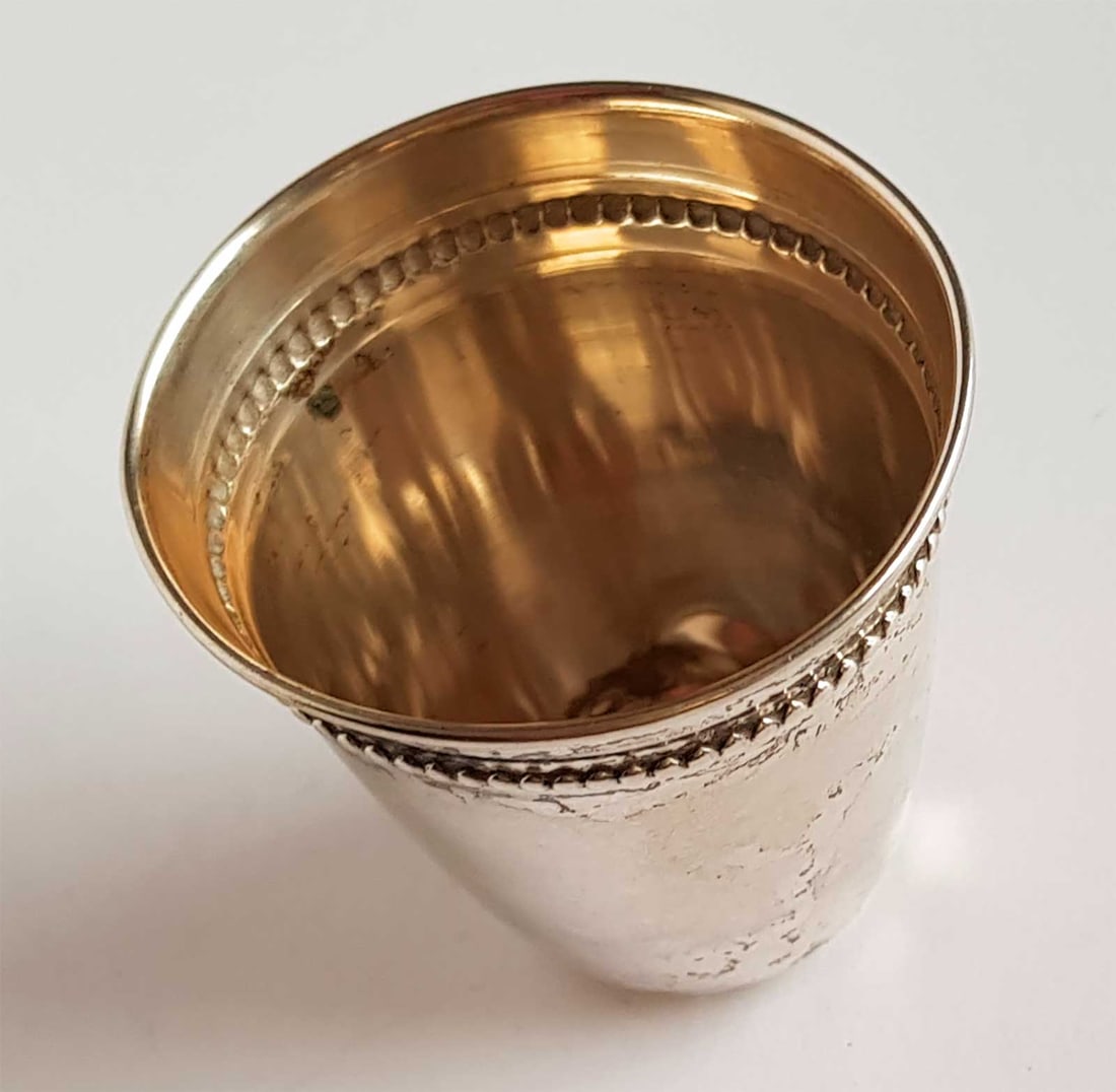 ANTIQUE GERMAN SILVER beaker, MARKED 800 (1 of 12)