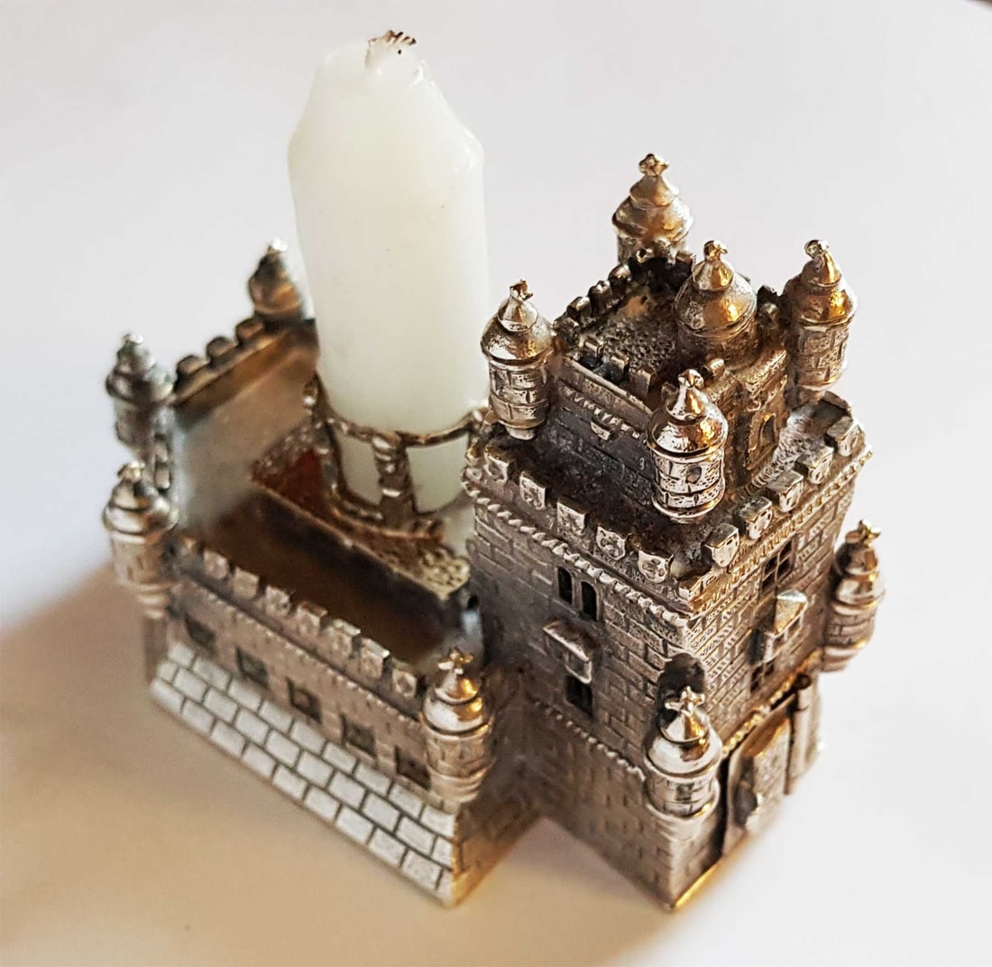 EXTREMEY RARE JEWISH BESAMIM SPICE BOX, 1880: EXTREMEY RARE JEWISH BESAMIM SPICE BOX CONTAINER, GERMANY, 1880 This extremely rare silver spice box and candle holder, shaped like a castle with multiple towers, hails from Germany in 1880 and is ado