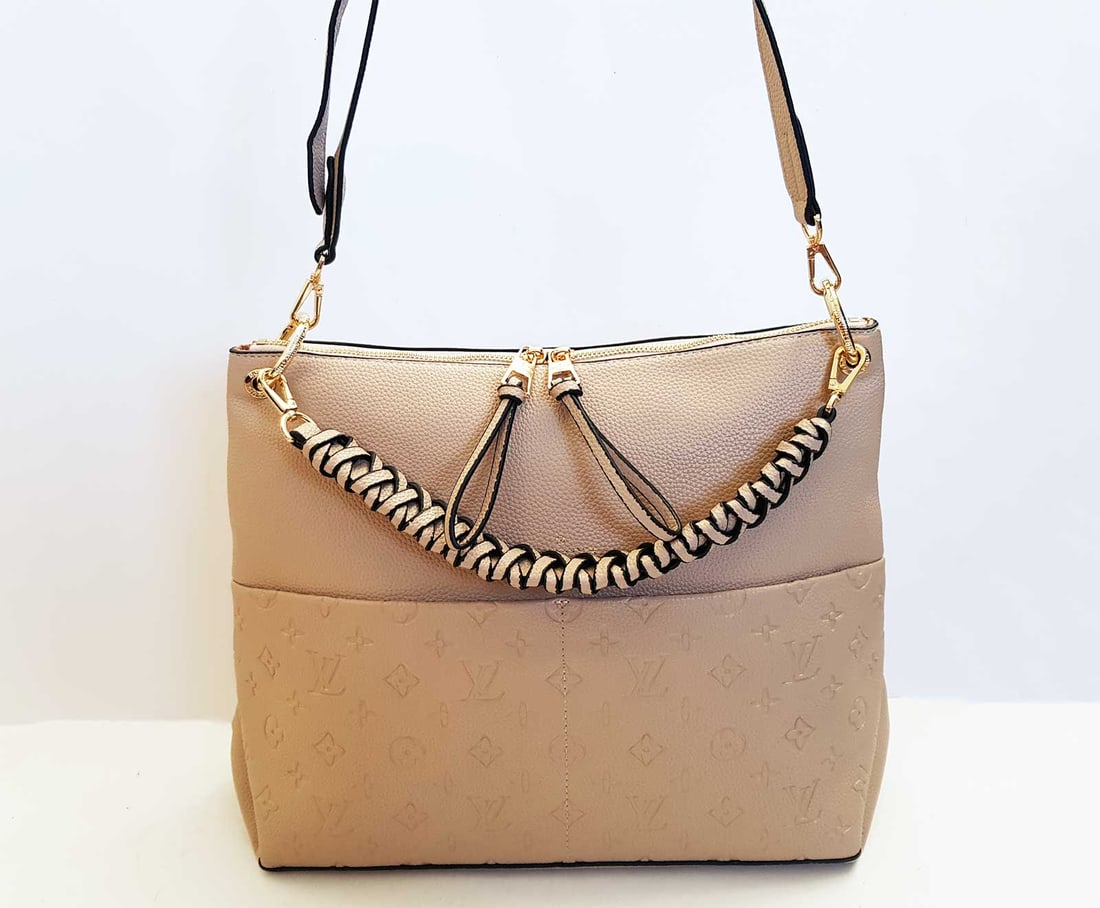 LOUIS VUITTON BEAUBOURD HOBO MM BAG (1 of 18)