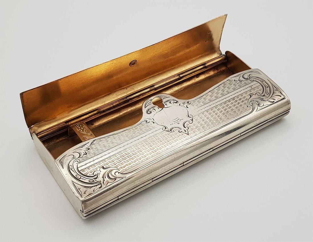 FABERGE - ELEGANT SILVER CIGARETTE CASE (1 of 19)