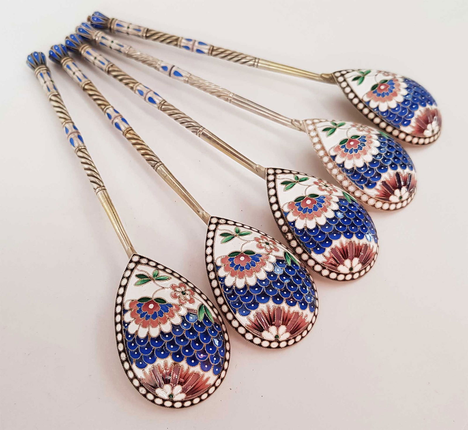 F.RUCKERT - SET of RUSSIAN SILVER SPOONS (1 of 16)