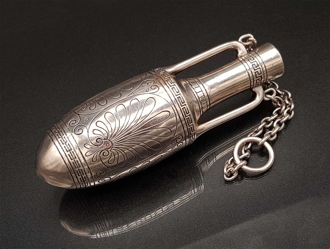 ANTIQUE RUSSIAN SILVER PERFUME BOTTLE, AMPHORA (1 of 16)