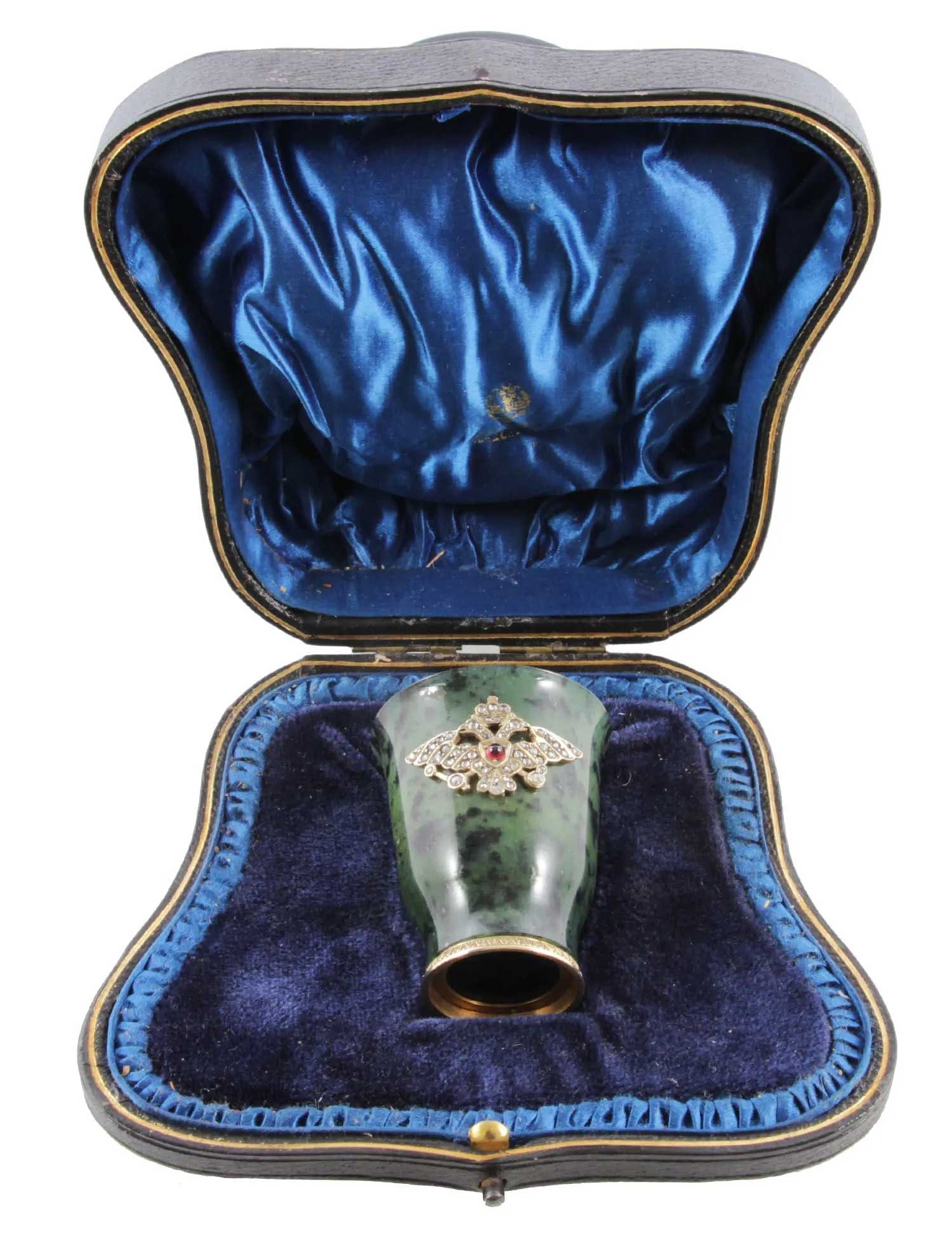 FABERGE - ELEGANT GOLD & DIAMONDS JADE CUP (1 of 18)