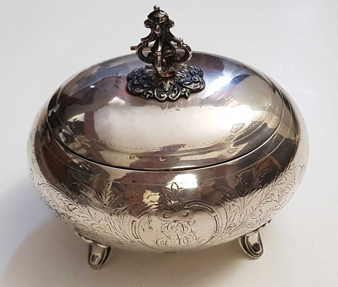 JEWISH PEWTER ETROG BOX, CONTAINER, 1900 (1 of 13)