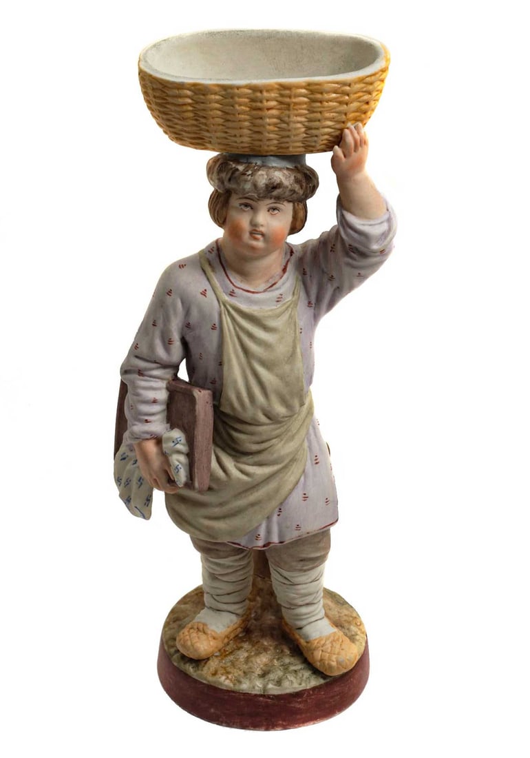 GARDNER - RUSSIAN PORCELAIN FIGURINE, 19th c. (1 of 18)