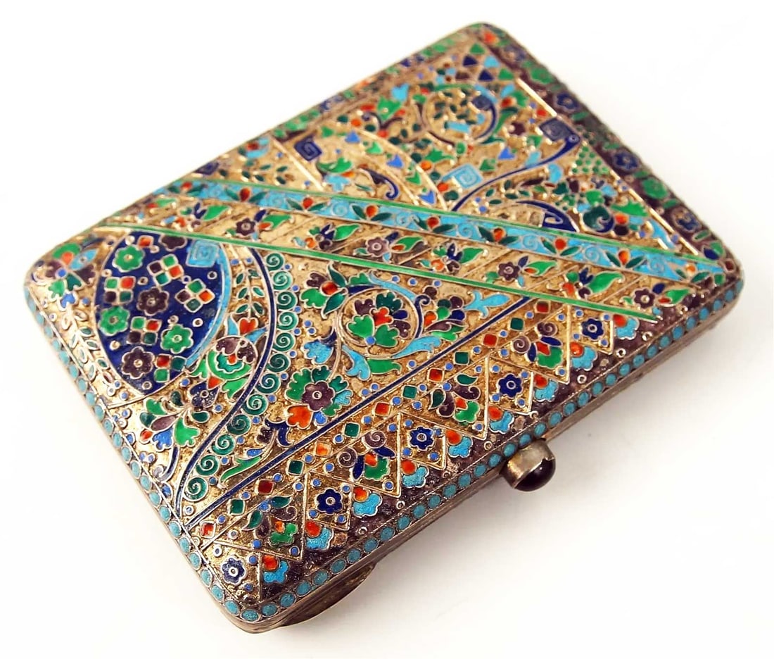 RUSSIAN SILVER & ENAMEL CIGARETTE CASE (1 of 18)