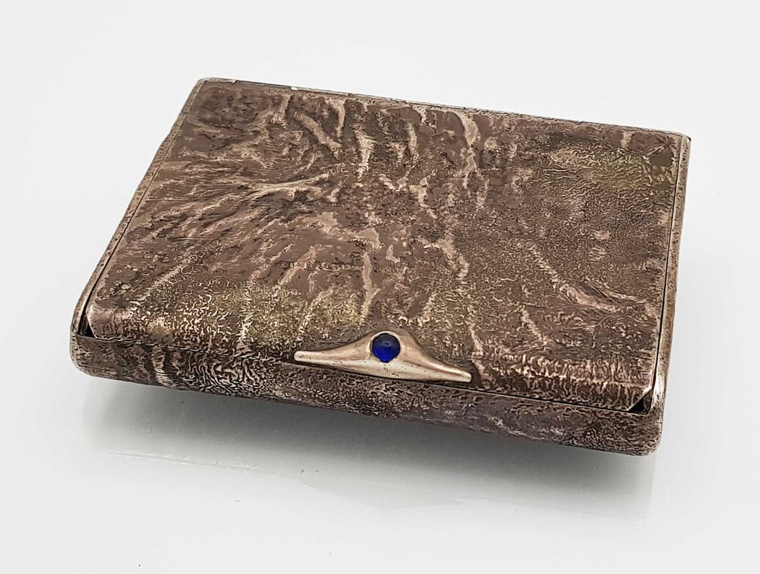 RUSSIAN SILVER CIGARETTE CASE, SAMORODOK (1 of 12)