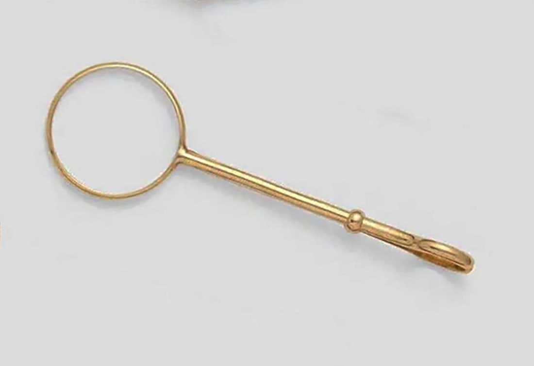 RARE ANTIQUE GOLD MAGNIFIER FRAME w. PEARL: Rare and Collectible! RARE ANTIQUE GOLD MAGNIFIER FRAME with PEARL For your viewing pleasure, here is a rare antique gold magnifier. CONDITION: Very good condition for its age. For further details, pl