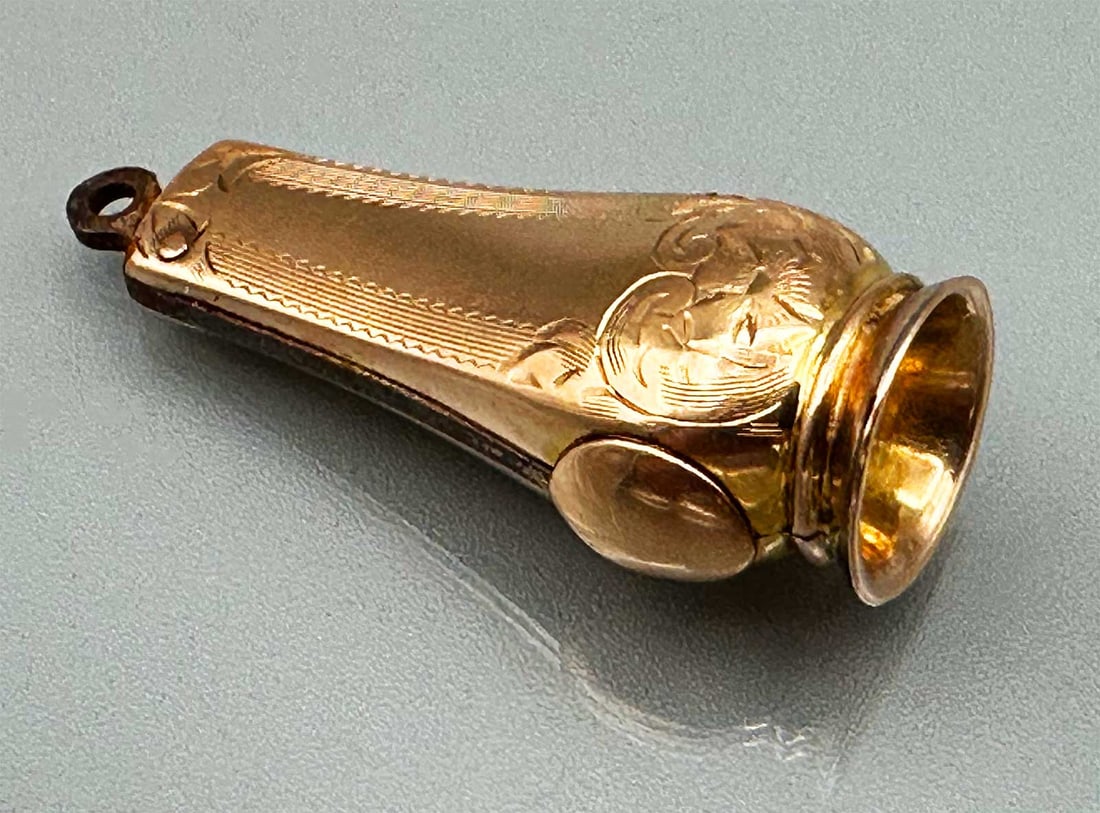 ANTIQUE YELLOW GOLD CIGAR SNIP CUTTER (1 of 12)