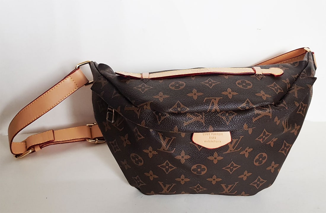 LOUIS VUITTON BUMBAG MONOGRAM CANVAS (1 of 18)
