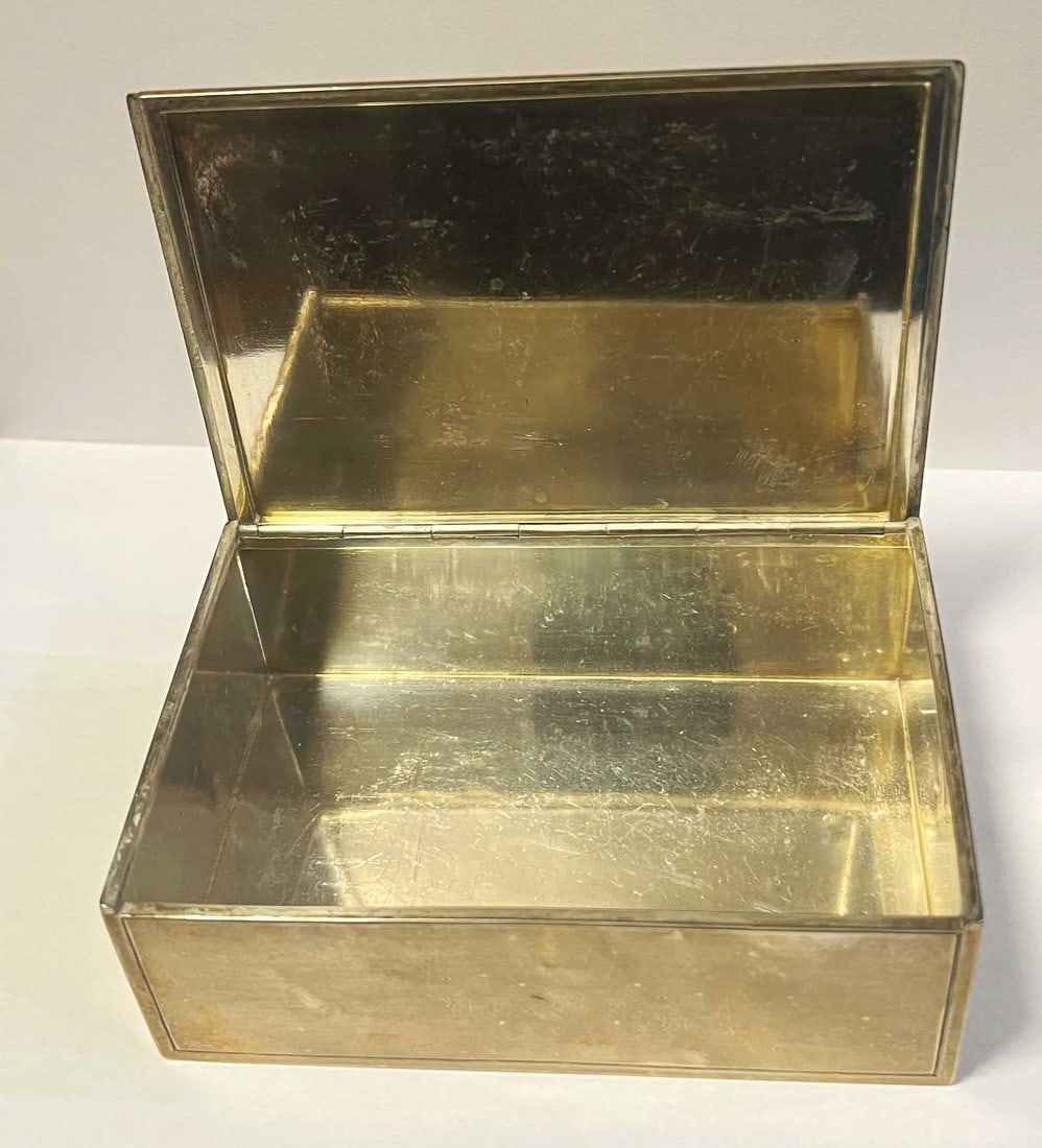 RUSSIAN for TIFFANY SILVER TABLE CIGAR BOX (1 of 20)