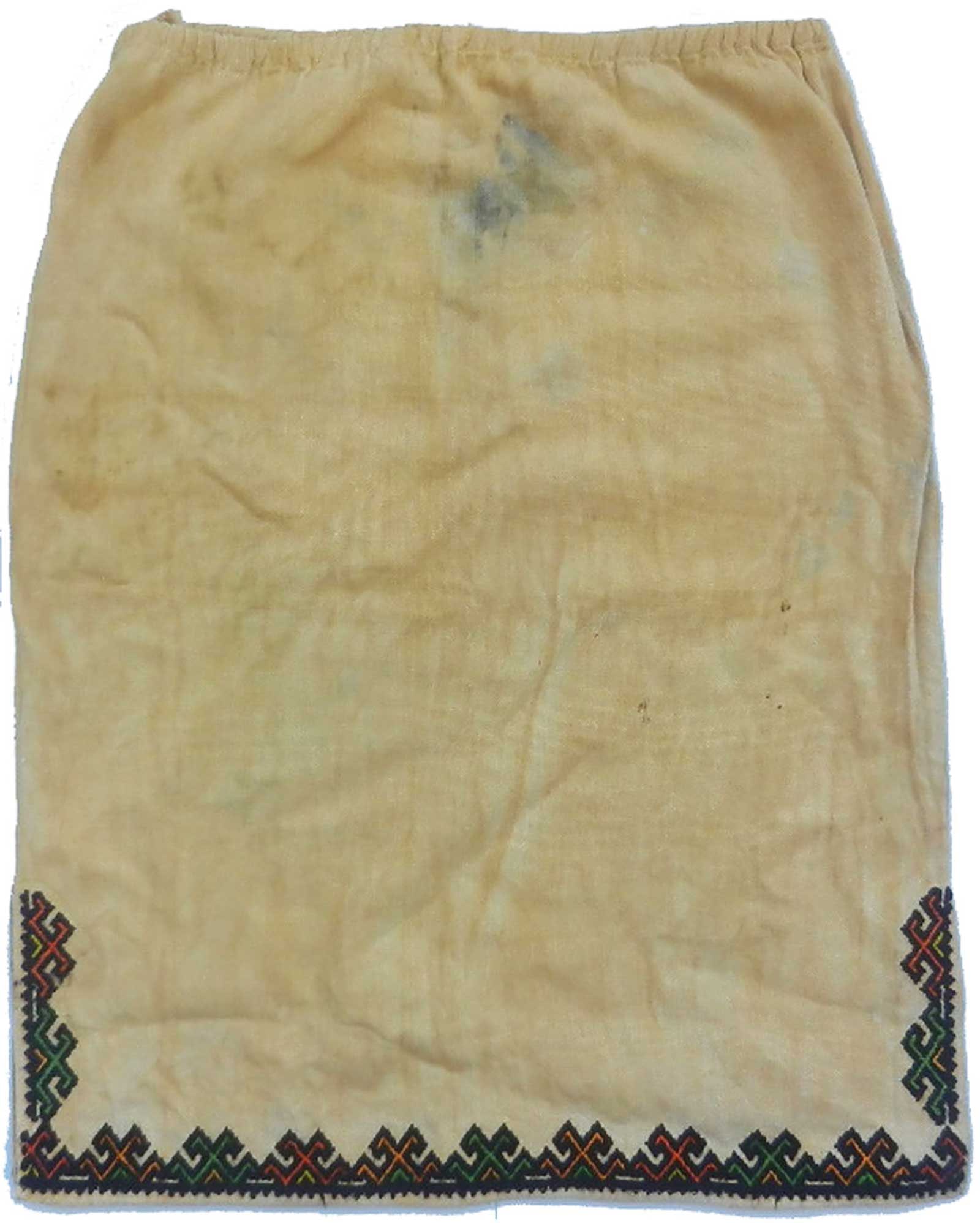 UKRAINIAN SKIRT NATIVE ART, HANDMADE EMBROIDERY: Museum Item! RARE UKRAINIAN SKIRT HUTSUL NATIVE ART, HANDMADE EMBROIDERY Ukrainian skirt with Hutsul native art, featuring handmade embroidery. This item is beautifully crafted in Western Ukraine. Thi