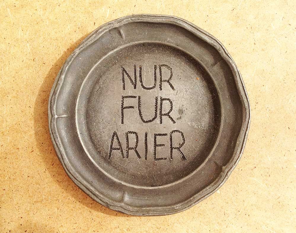 GERMAN WWII ASHTRAY 'NUR fur ARIER': The Great Display Piece! With Huge Historical Value! GERMAN WWII ASHTRAY 'NUR fur ARIER' This is a German WWII ashtray with the inscription 'NUR fur ARIER'. The engraving was done using an old techniq