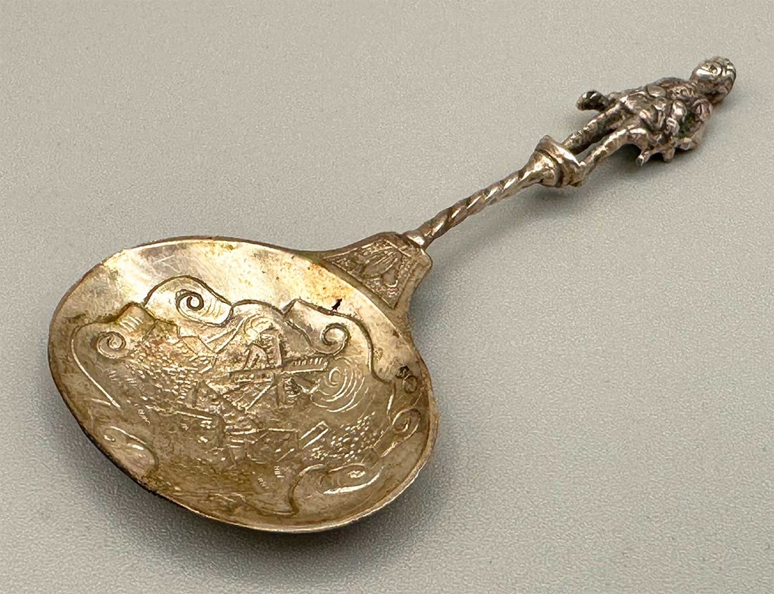 UNUSUAL ENGLISH SILVER SPOON, 16-17th CENTURY (1 of 13)