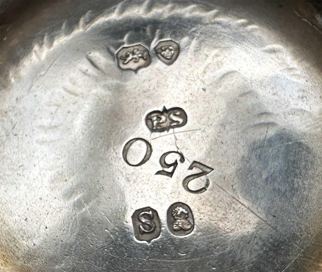 Paul STORR - LARGE SILVER TEA SERVICE, 1833 - 7