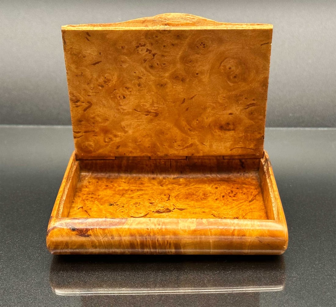 ANTIQUE RUSSIAN KARELIAN BIRCH CIGARETTE CASE (1 of 13)