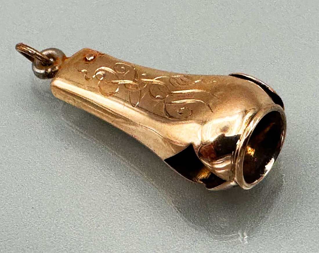 ANTIQUE YELLOW GOLD CIGAR SNIP CUTTER (1 of 10)