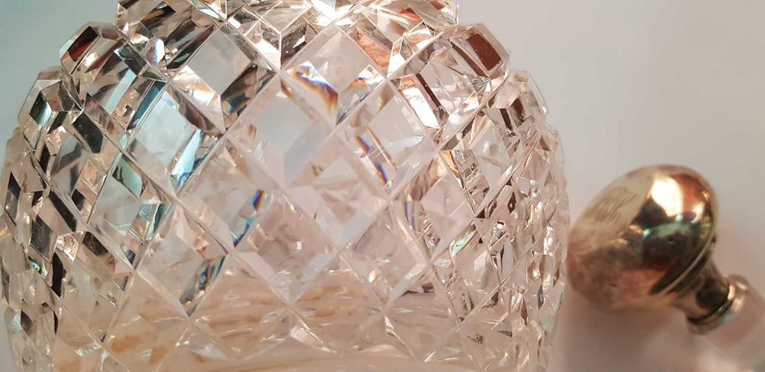 AMERICAN CUT GLASS DECANTER w. SILVER STOPPER - 6