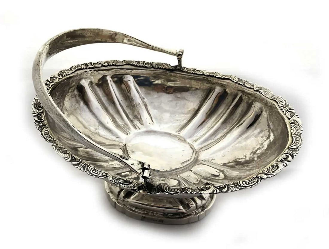 RUSSIAN SILVER CANDY BOWL, 1838: LifeTime Warranty! Flexible Payments: Pay Over 3–6 Months! ANTIQUE RUSSIAN SILVER CANDY BOWL, 1838 This is a Russian silver oval candy bowl with a non-fixed handle, beautifully decorated and standin