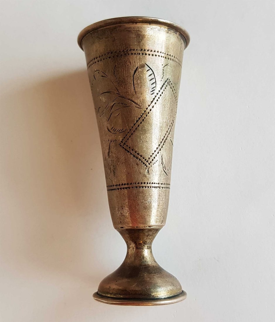 ANTIQUE RUSSIAN SILVER VODKA CUP, 19c. (1 of 8)