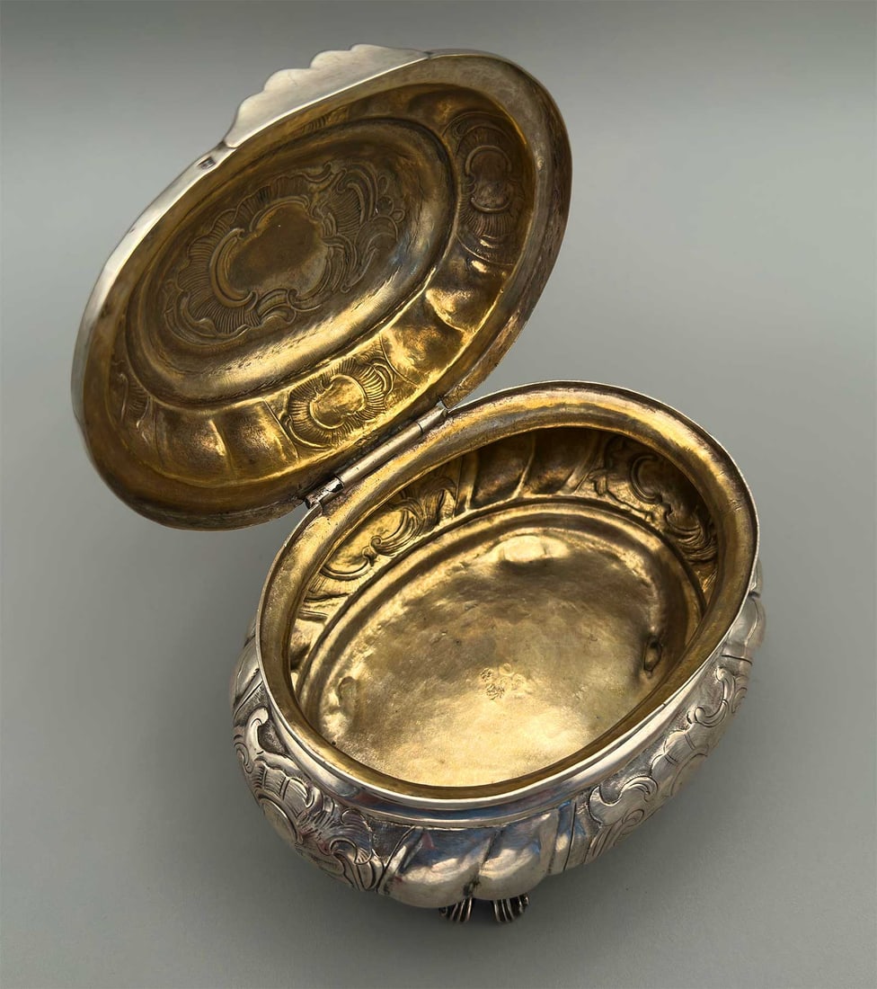 JUDAICA SILVER BESAMIM ETROG BOX, 1766 (1 of 18)