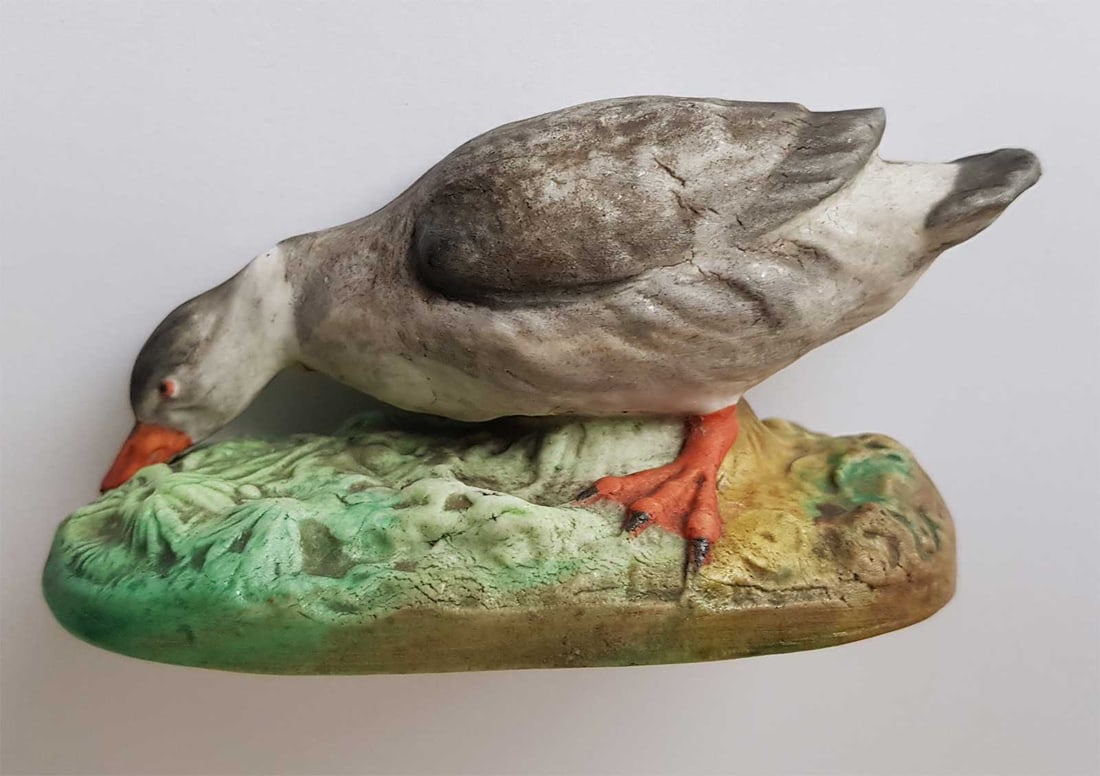 GARDNER - RUSSIAN PORCELAIN DUCK FIGURINE 1800's (1 of 18)