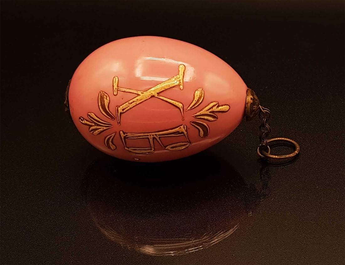 PINK RUSSIAN PORCELAIN EASTER EGG - 3