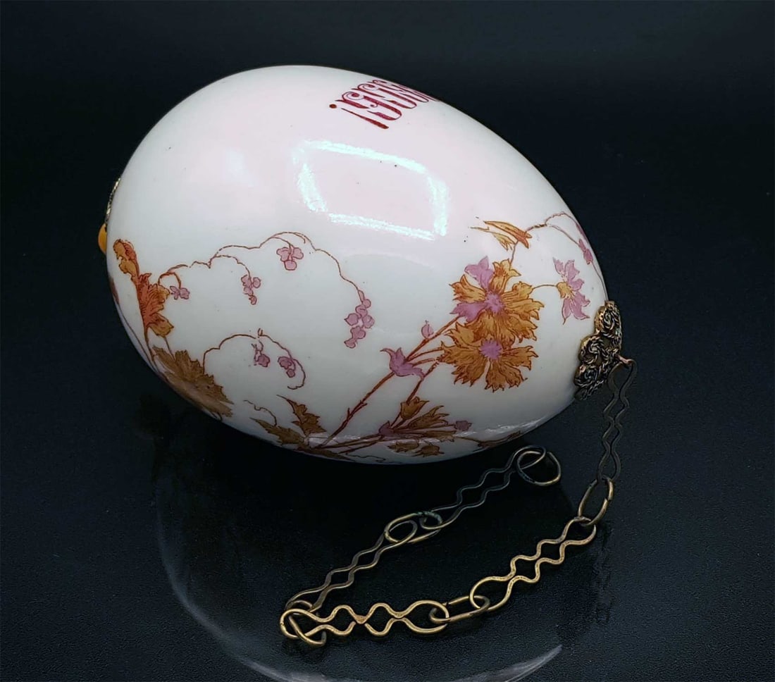 LARGE RUSSIAN PORCELAIN EASTER EGG - 3