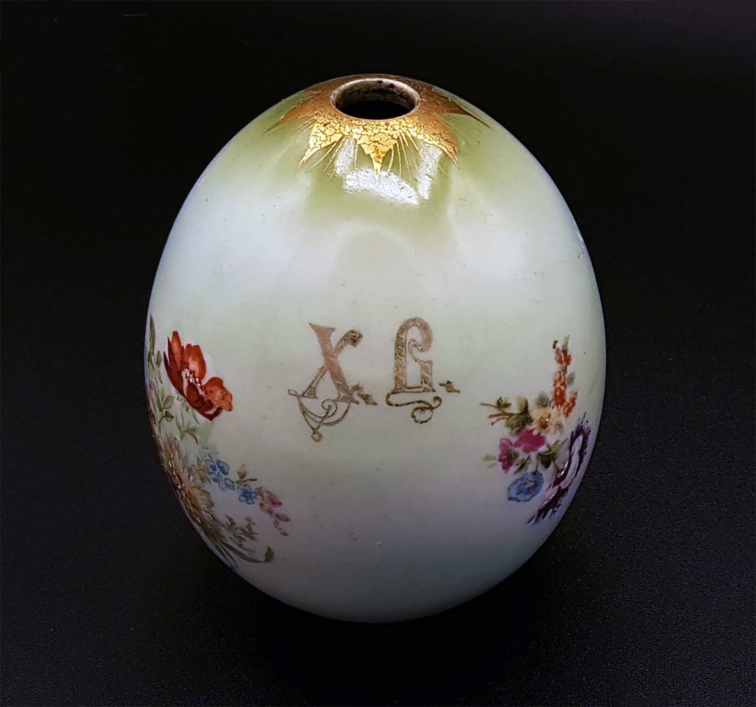 LARGE RUSSIAN PORCELAIN EASTER EGG - 7