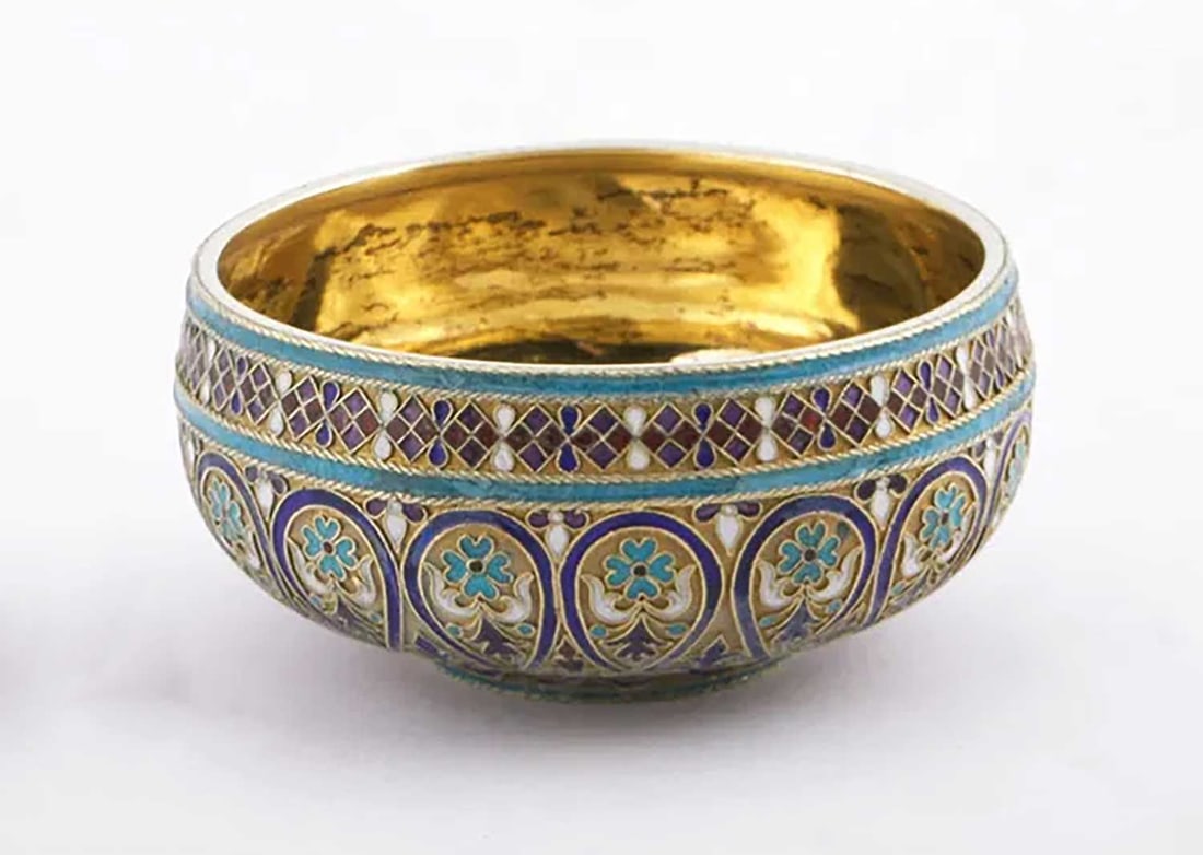 KHLEBNIKOV - ANTIQUE RUSSIAN SILVER SUGAR BOWL (1 of 8)