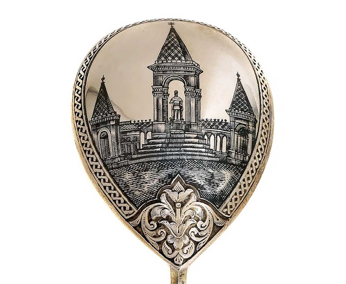 LARGE ANTIQUE RUSSIAN SILVER NIELLO SPOON: LifeTime Warranty! Price Reduced — Limited-Time Offer! LARGE ANTIQUE RUSSIAN SILVER NIELLO SPOON, MARKED Gilt-silver spoon with niello depicting Moscow, Kremlin. This Rare and Highly Collectible ite