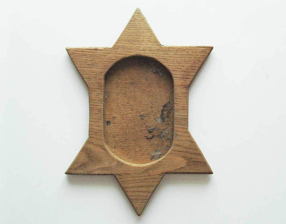 JEWISH WWII PICTURE FRAME w. STAR of DAVID (1 of 8)