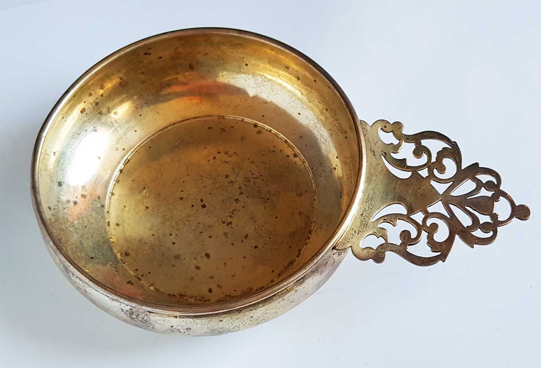 AMERICAN STERLING SILVER PORRINGER, QUAKER (1 of 14)